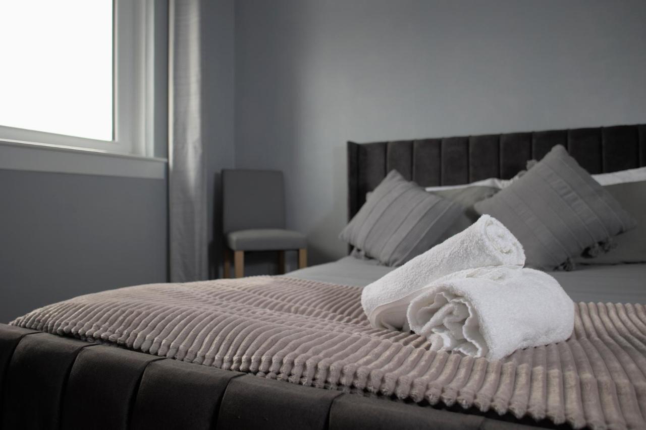 Апартаменти Modern 2-Bed Haven, Free Parking Единбург Екстер'єр фото