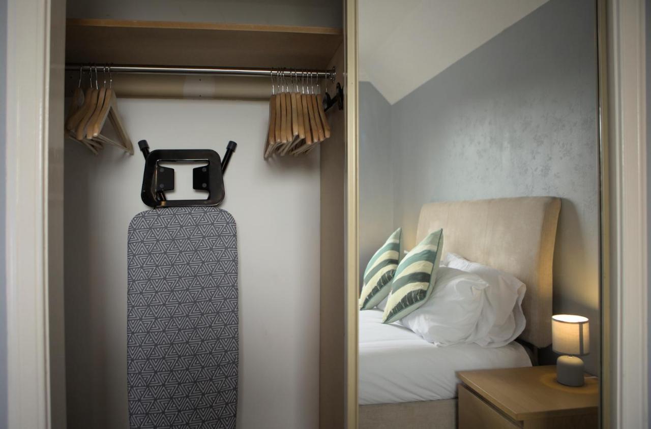 Апартаменти Modern 2-Bed Haven, Free Parking Единбург Екстер'єр фото